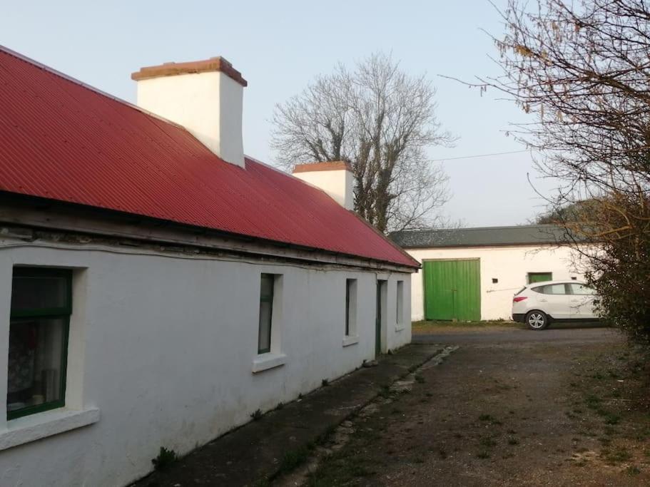 -Going Back In Time- 200 Year Old Farmhouse Creegh Dış mekan fotoğraf
